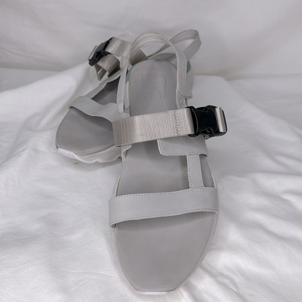 Sorel Light Gray Sandals